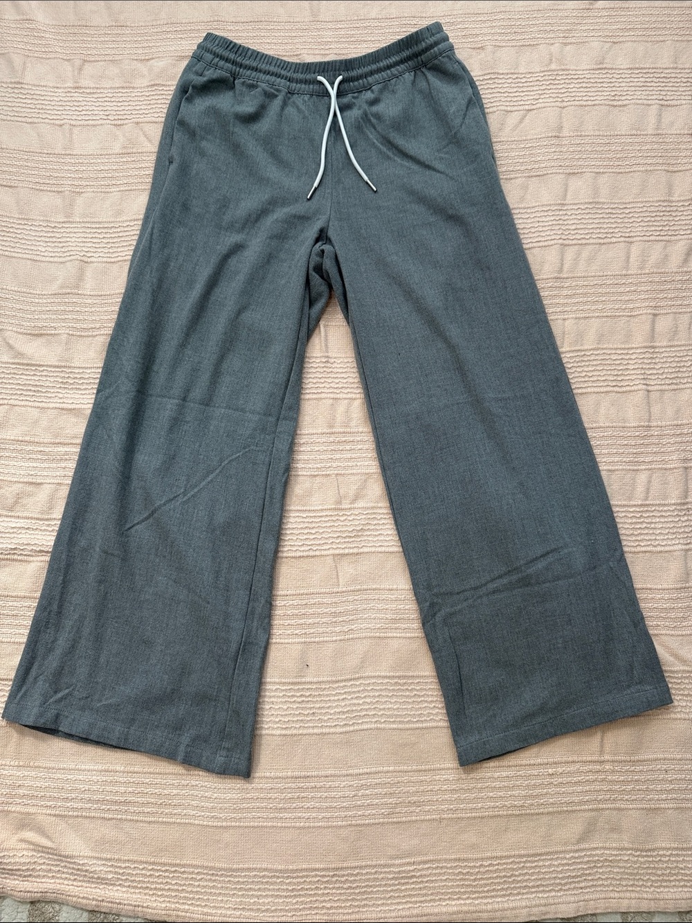 H&M Wide-Leg Drawstring Trousers - Charcoal Gray